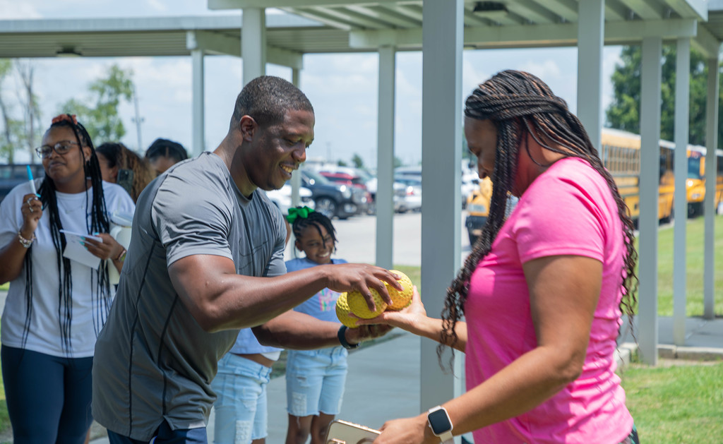 We rolled out the red carpet for our teachers! 🎬🍎 The celebration marked the start of another incredible school year. Thank you, teachers, for all that you do! 🙌 #TeacherCelebration