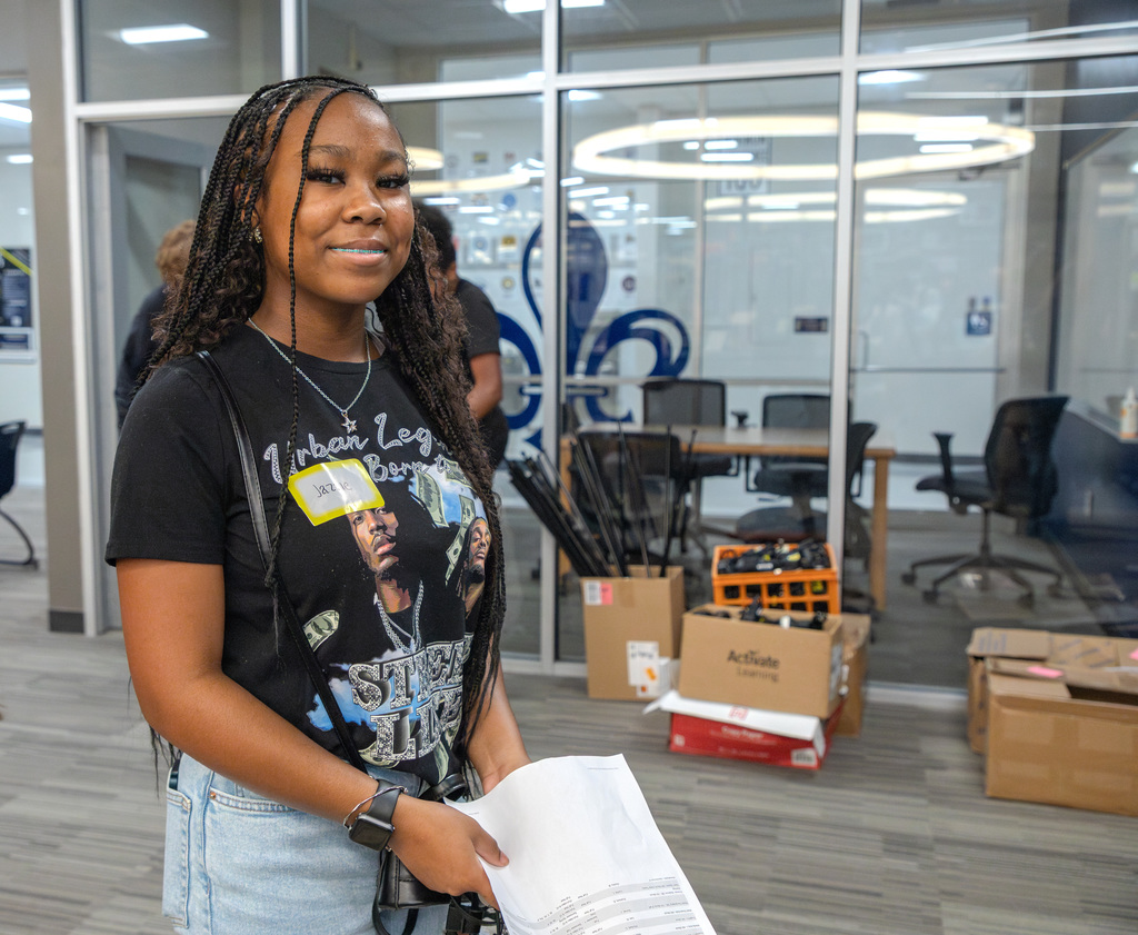 We welcomed the newest members of the Pelican family with a day full of team-building, learning, and school spirit. 💙🤍 Our freshmen got the chance to meet their teachers, connect with classmates, and experience what it means to be a part of the Port Allen Pelicans!