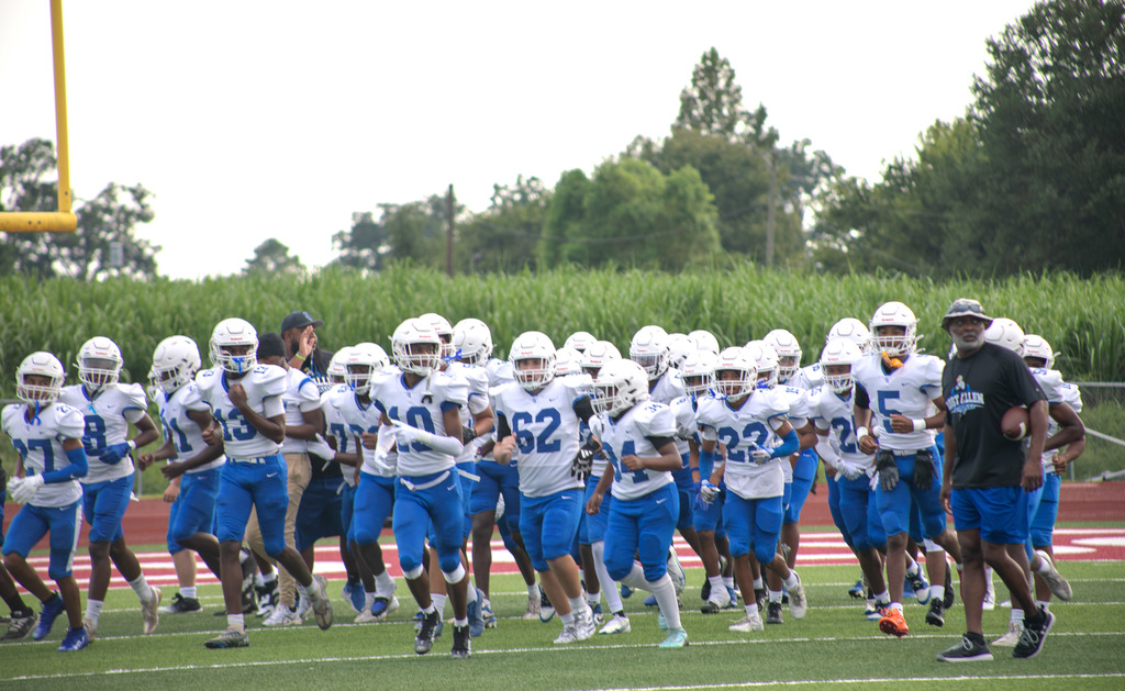 Last Thursday’s scrimmage was a solid test for our squad. The Pelicans showed heart and hustle as we gear up for the season. Thanks to everyone who came out to support! 💙🐦 #PelicanPride #PAHSFootball