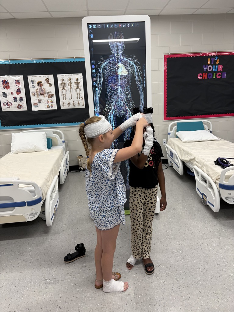 Nursing-learning proper wrapping techniques