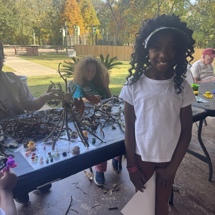  Port Allen Elementary Girl Scouts enjoying an event at BR Zoo. They learned about animals and how to take care of our planet. 