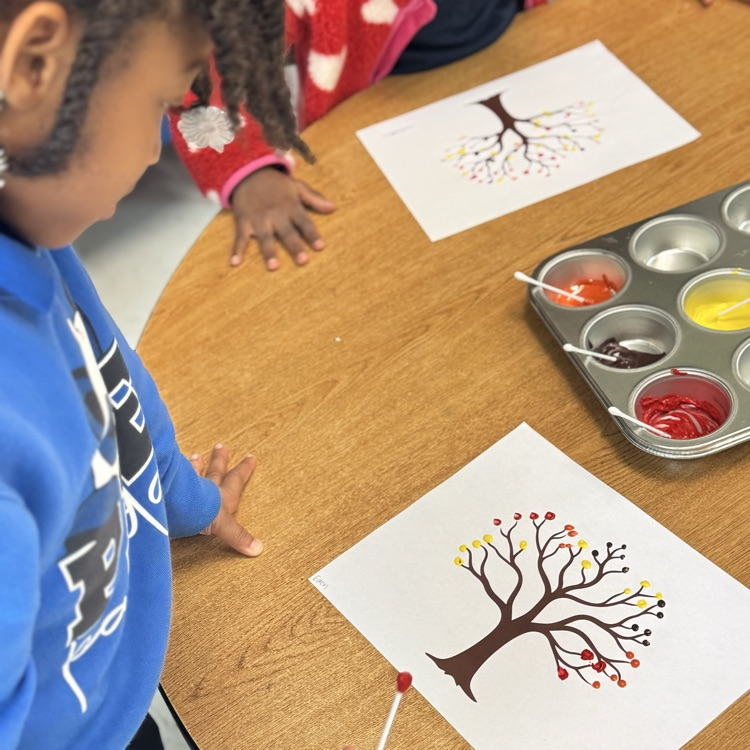 PAES Girl Scouts arts and crafts activity 