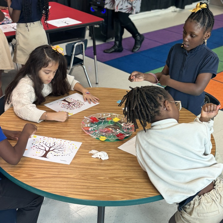 PAES Girl Scouts arts and crafts activity 