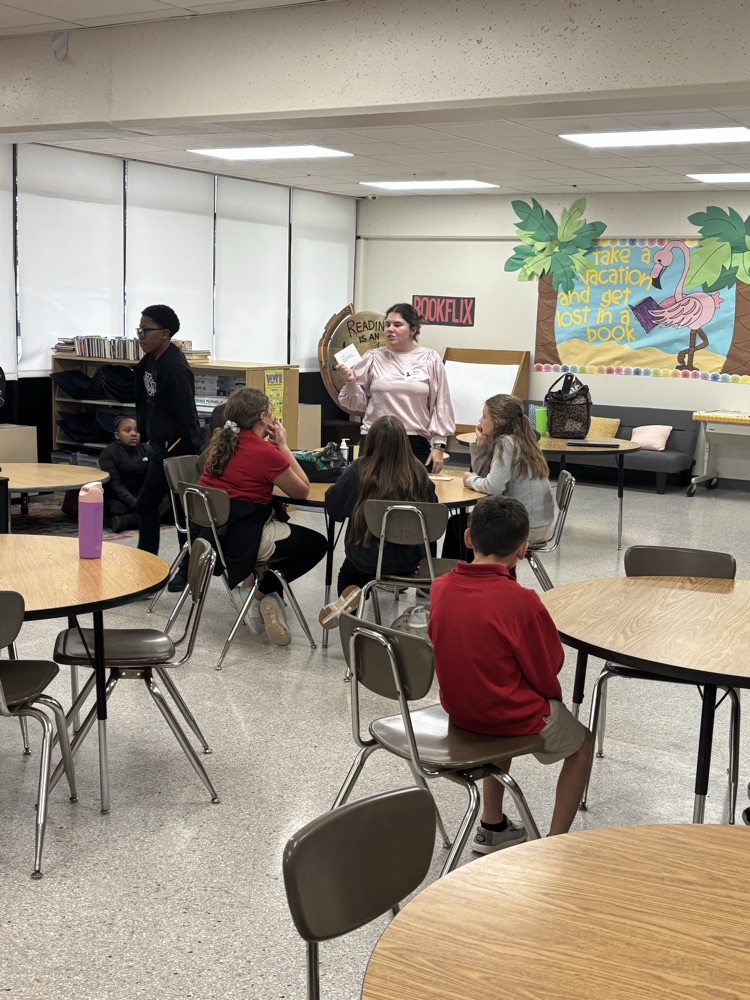 Learning about food safety in 4-H