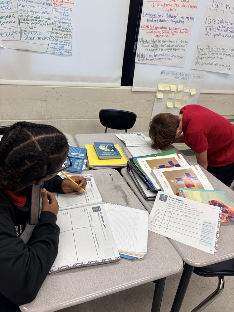 Chalk Talk this morning in ELA 📖📋📝