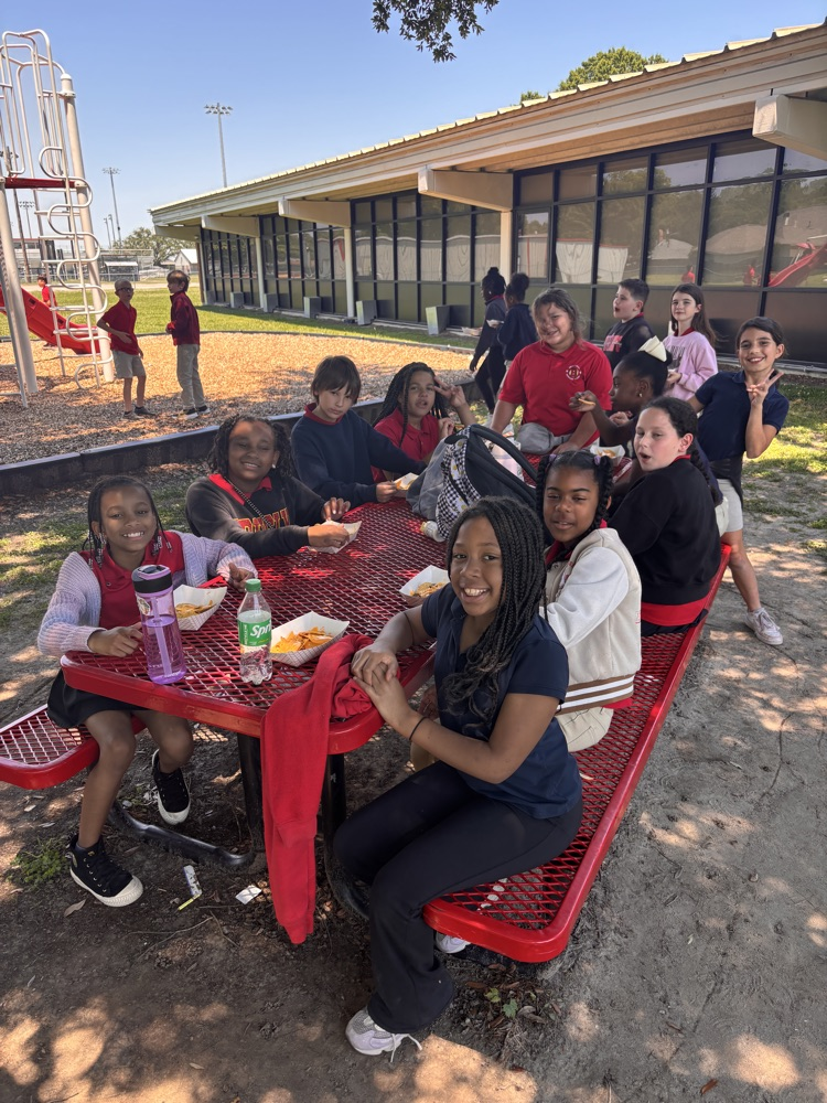 students earning nachos