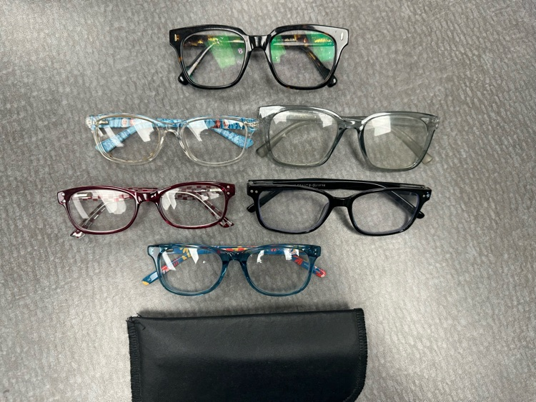 glasses