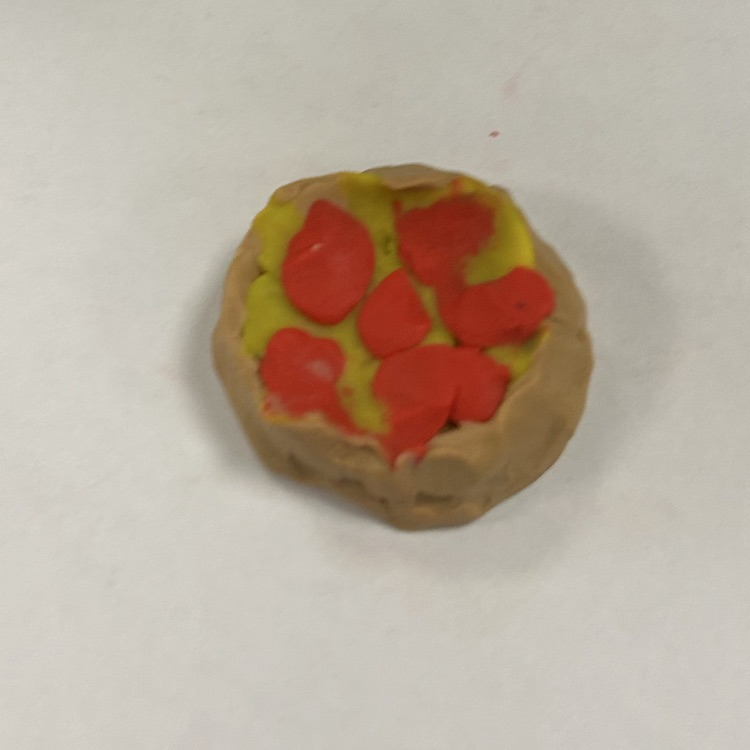 deep dish pizza creation