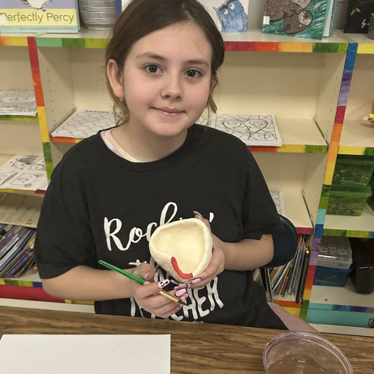 great shape for your large pottery piece