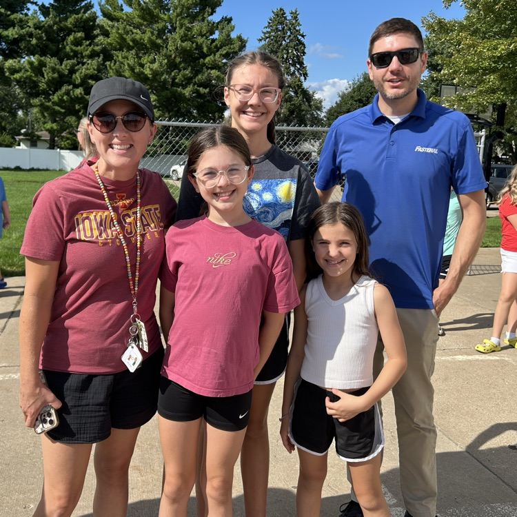 the sweet Claypool family