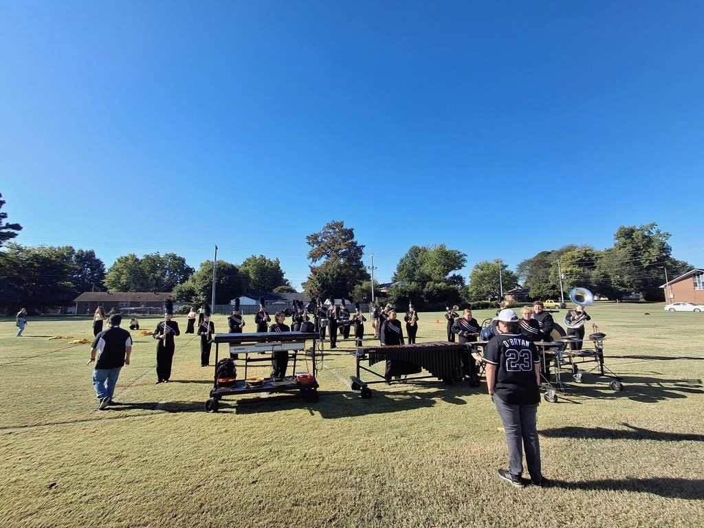 wchs band prepping for band competition in union city