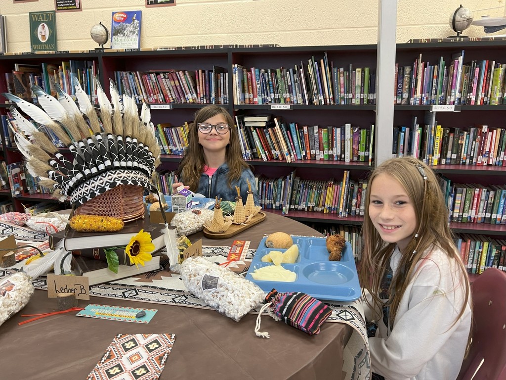 📚 Sixty-four WCES students just hit their first reading milestone! As part of First Frontiers – A Journey in History, students were challenged to read 25 books or earn 25 AR points by October 3. Their reward? A celebration tied to their library studies on Tennessee’s early Indigenous peoples, complete with themed treats and recognition. Next stop: 50 books or points by December 12. We’re proud of these readers and the staff supporting them every step of the way. #WCSSDReads #SmallSchoolBigOpportunities