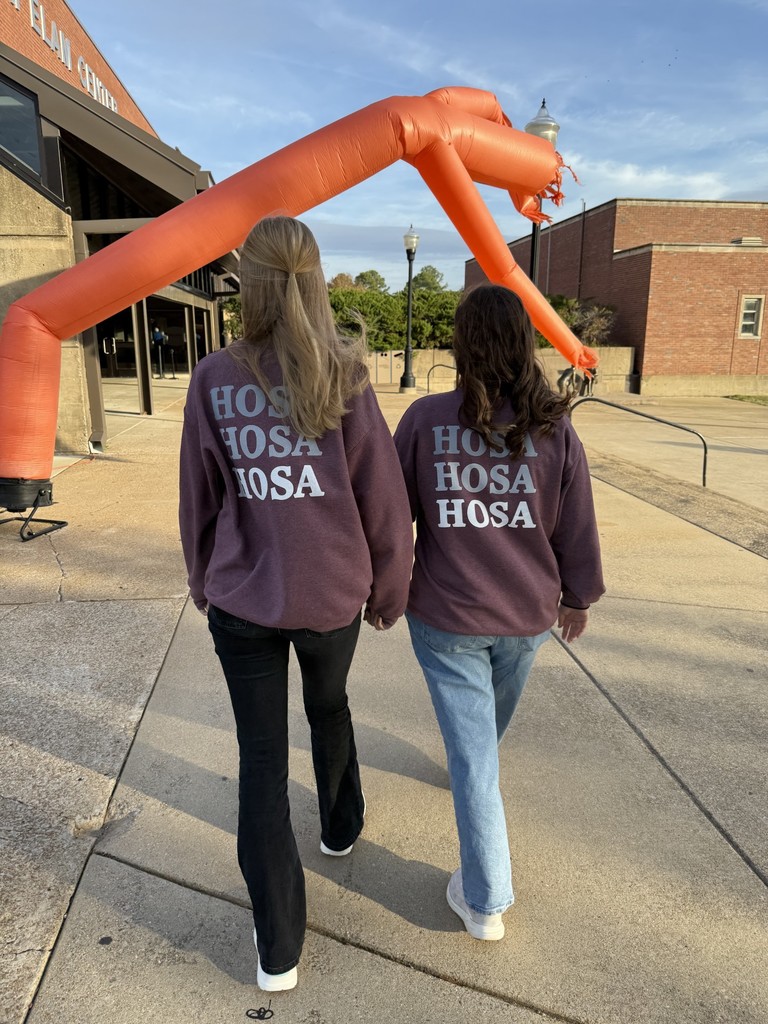 WCHS HOSA students attend The Discovery Summit. 