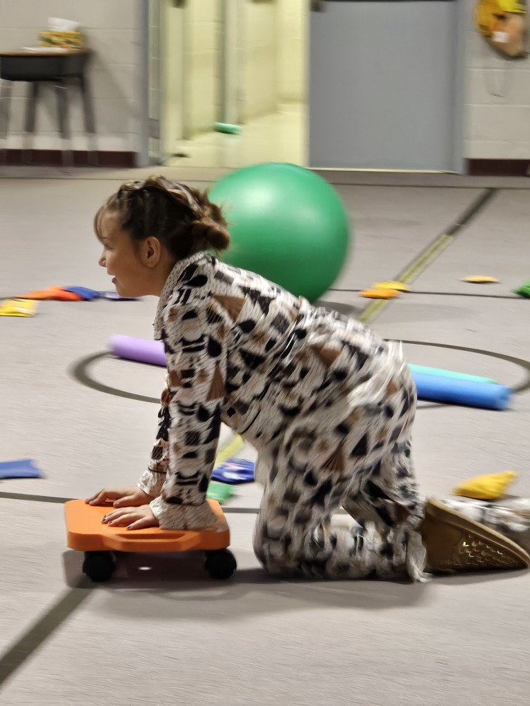 WCP students combining academic lessons with Christmas fun hands-on challenges and activities