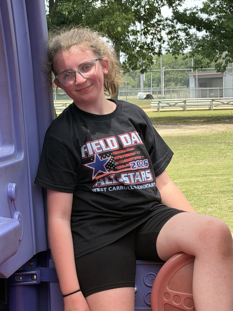 west carroll elementary student who won most ar points and read most books for final frontier challenge, at a park