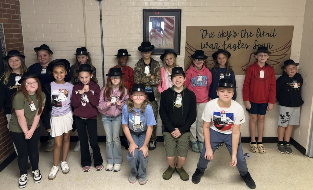 west carroll elementary students who have met the first 12 challenge for reading