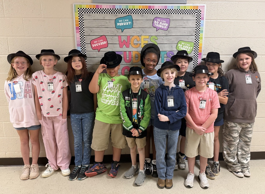 west carroll elementary students who have met the first 12 challenge for reading