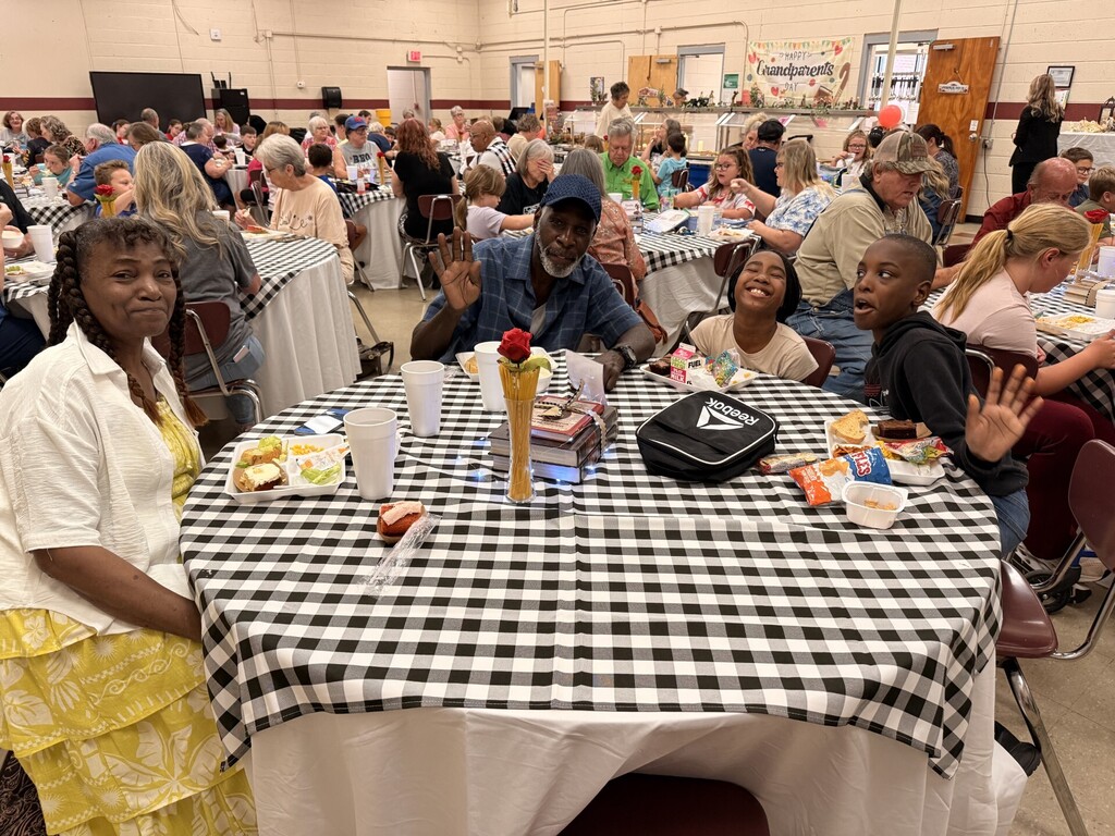 west carroll elementary students with grandparents at lunch