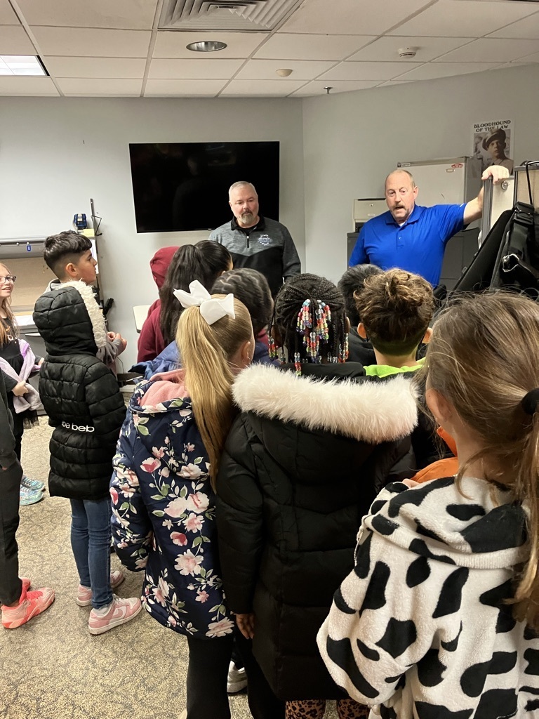 9E39E8D6-0A37-404E-9EC4-08CE11420EF5_1_105_c