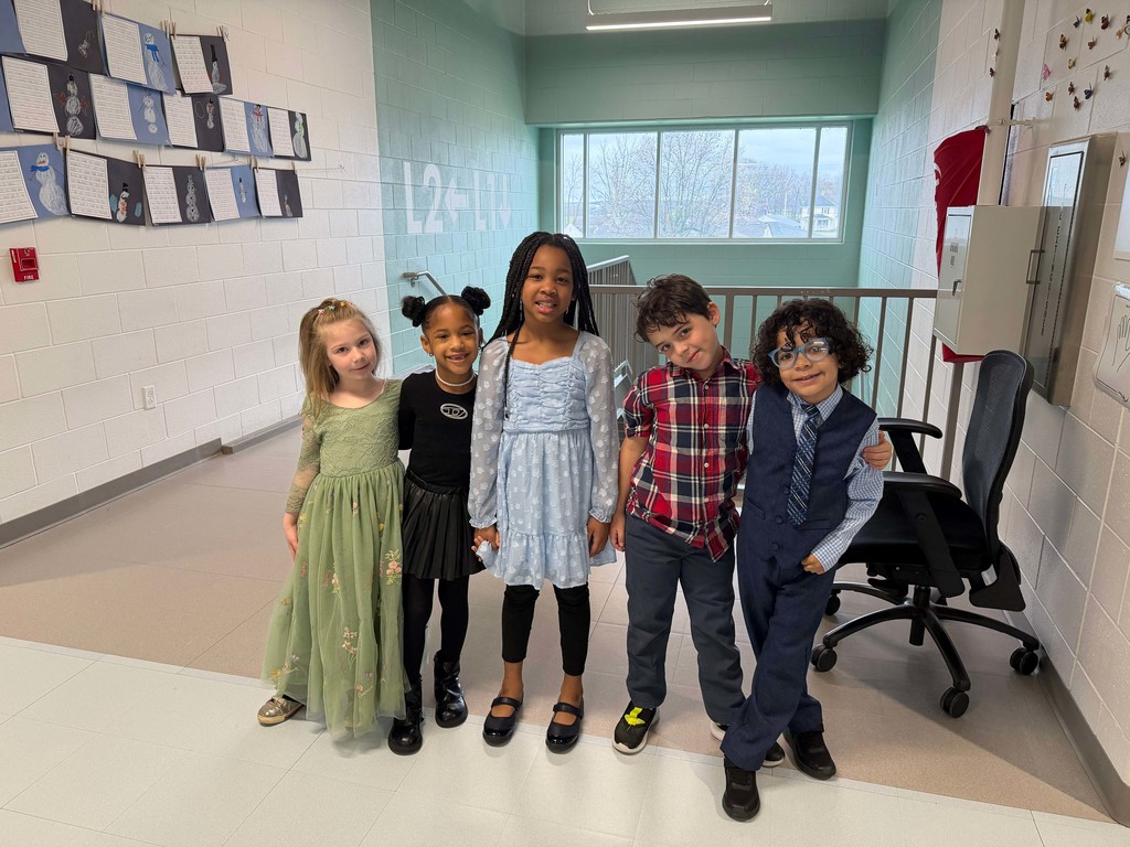 5 children in dressy clothes