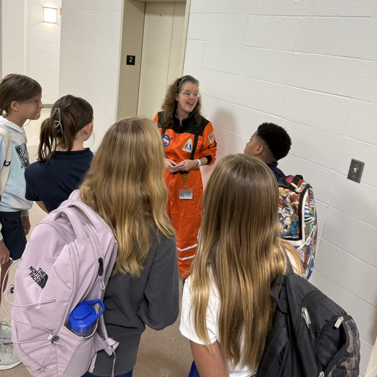 Ms. Lathrop introduce his student students to the library