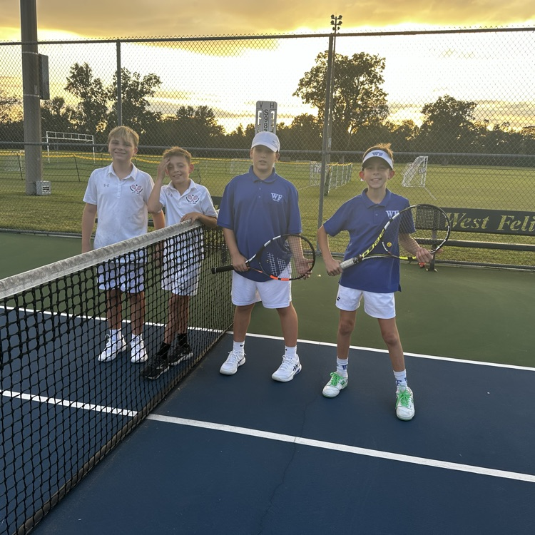 Saint Tennis match agains St. Aloysius