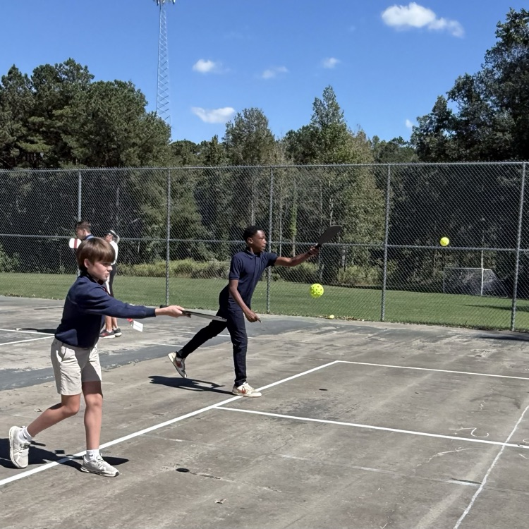 Students play Pickle Ball during Club Day