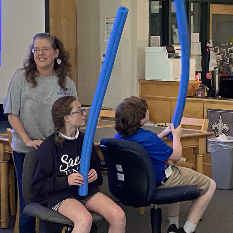 Club Read students play games at their first meeting   