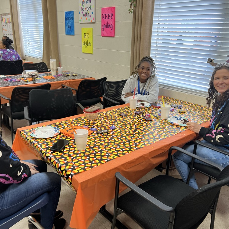 staff members and enjoy lunch, compliments of the gap