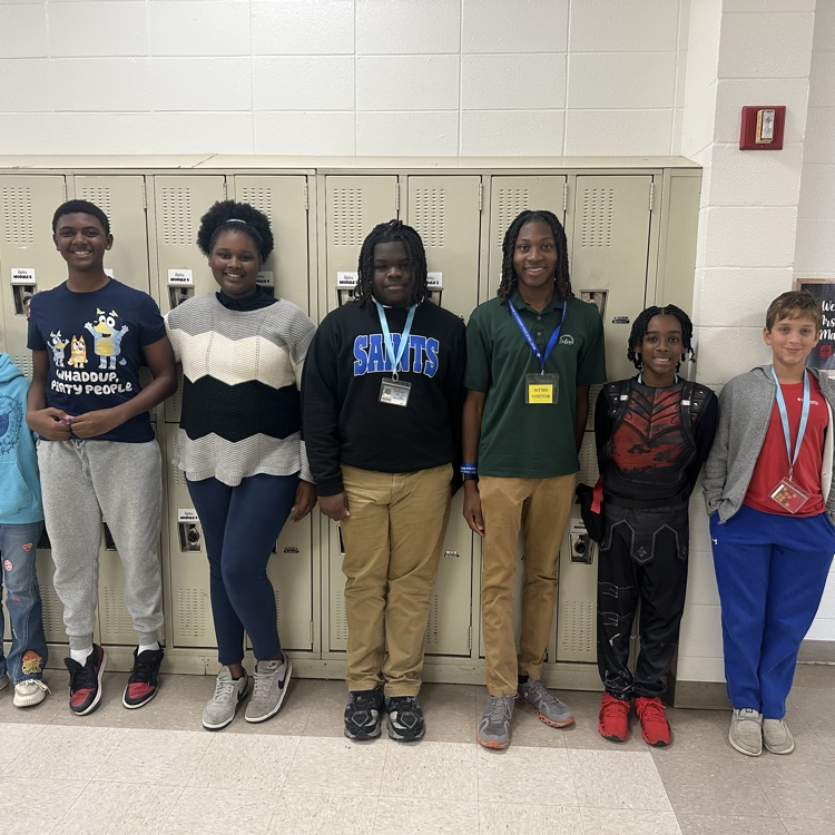 Jr Beta members meet with high school president. 