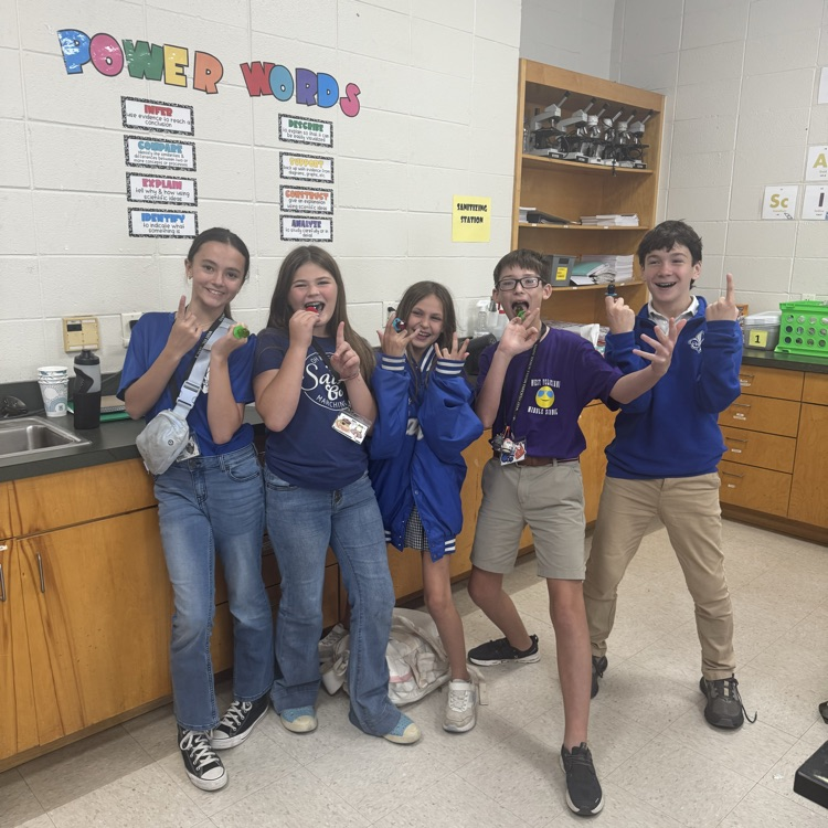 Students show off ring pops