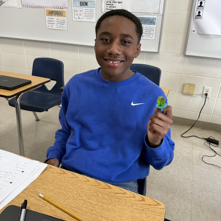 Students show off ring pops