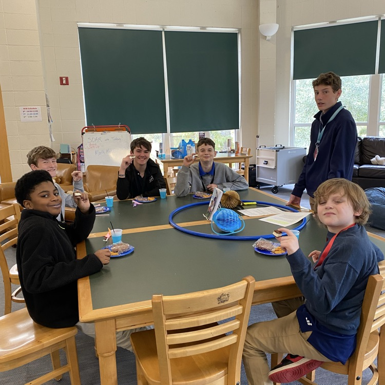 Students play games at Club Read 