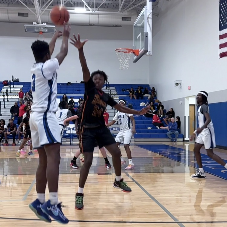 players on the court 