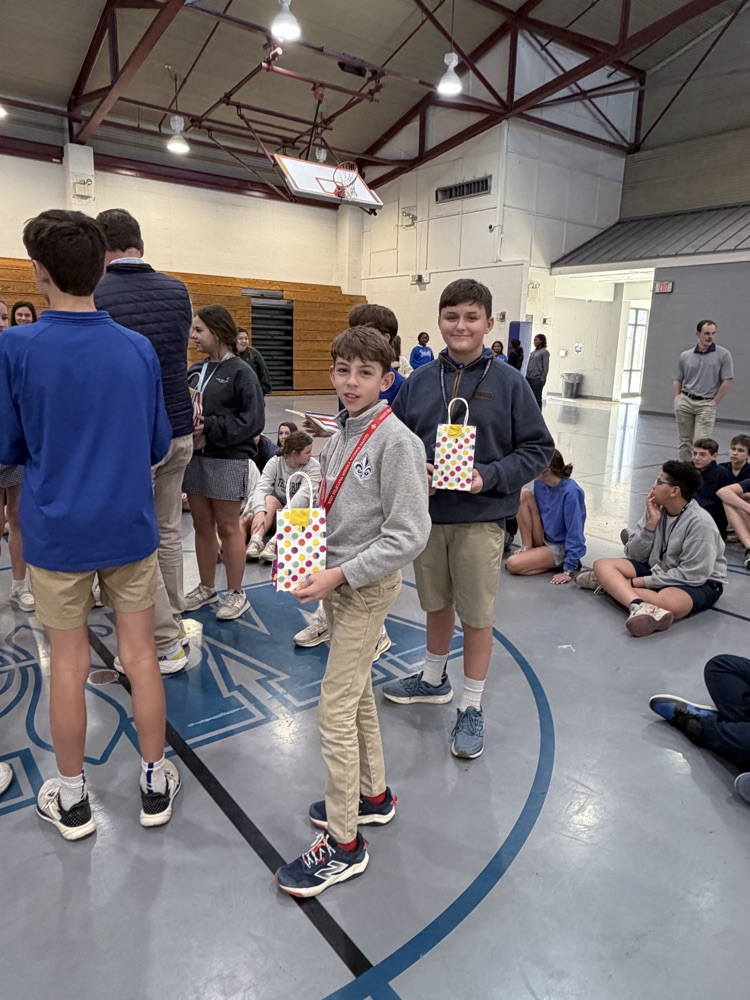 students play a game