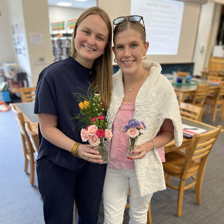 Teachers show off their bouquets