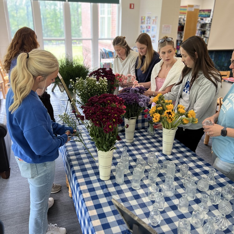 Teachers show off their bouquets