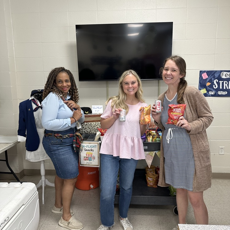 teachers enjoy snacks