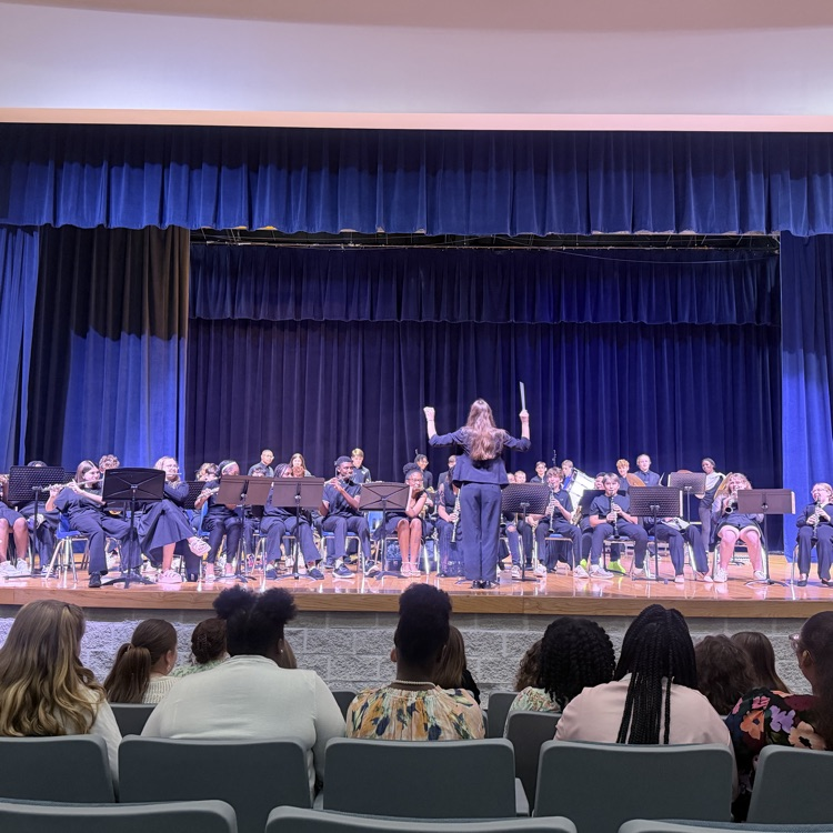 Beginner Band Performs 