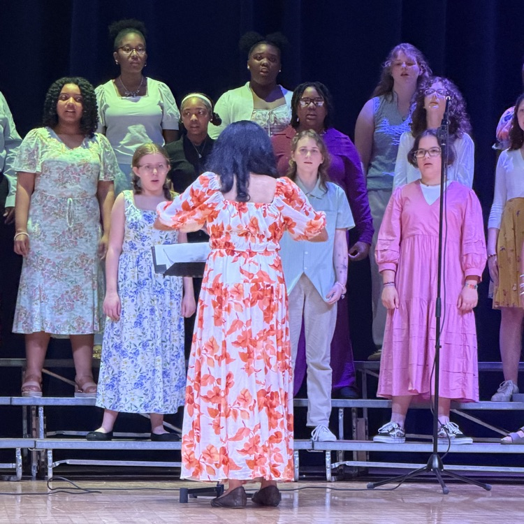 choir performs 