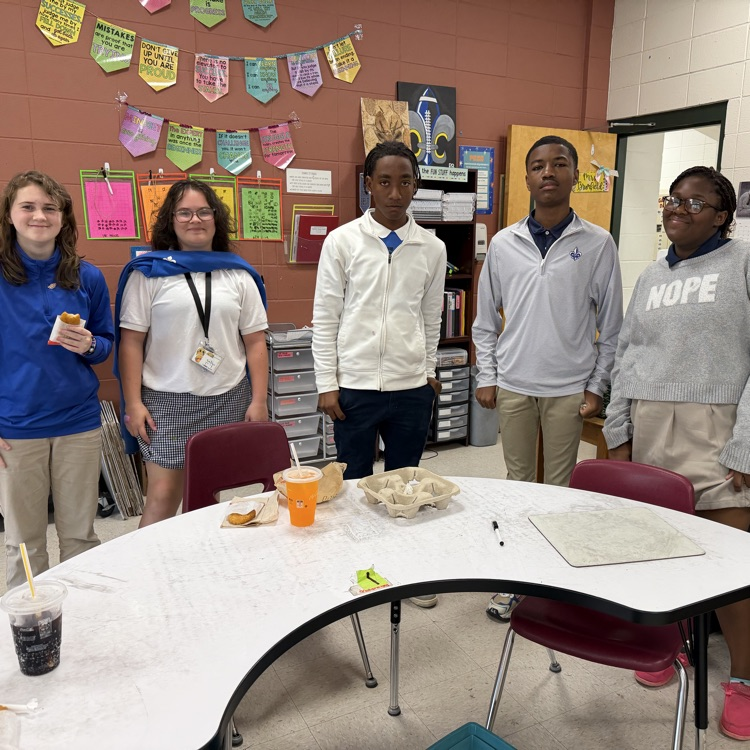 Left to right: Sophia ravencraft, Makinzi Martin, Arthur baker, Monte o’Quinn, ja’mirah arrington