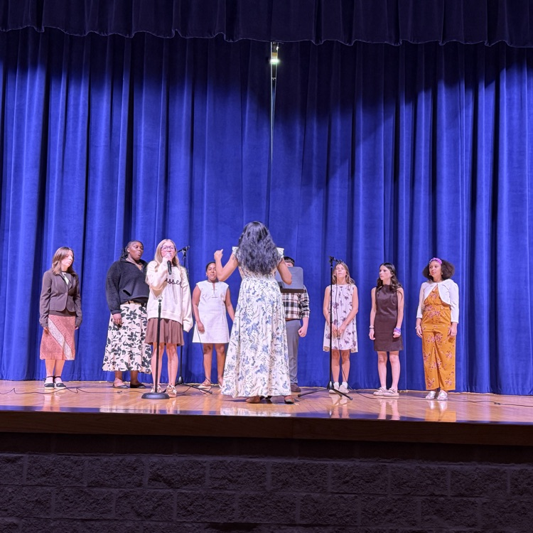 choir performs 