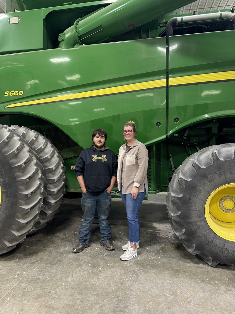 Congratulations to Austin Hanig. He recently signed on with John Deere to continue his educational journey in their technician program after he graduates in the Spring. Thank you to Ms. Porter for supporting his work experience learning process as our district's MOC(multi-occupation coordinator.) Great work!