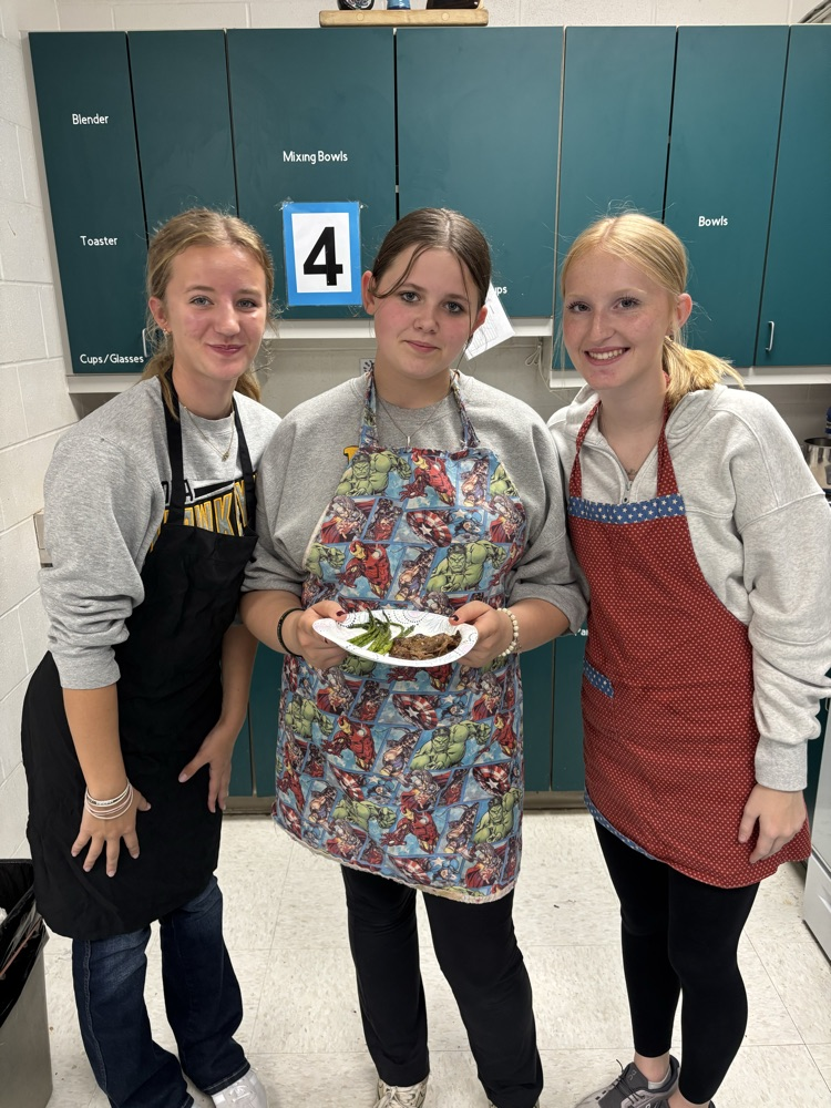 Seared ribeye and roasted asparagus