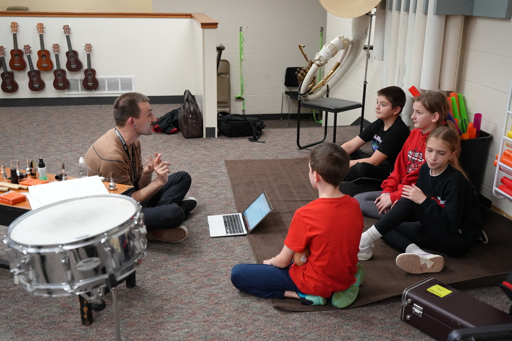Last Monday, Mr. Laugen and a few high school band students spent an afternoon in Rockwell for instrument testing!  Reminder, you MUST fill out this google form to participate in 6th grade band next year!  https://docs.google.com/forms/d/1gKLE0qyT7fVjW2Y8W5e6KroOGkyQOBvM8llDSjLd724/edit