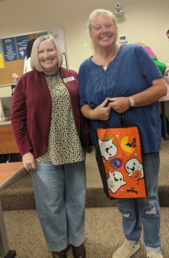 Two participants at teacher workshop.