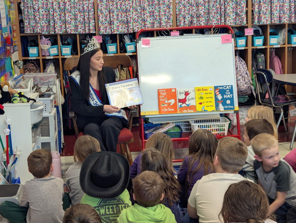 Madison Burns Miss Jacktown Fair Queen