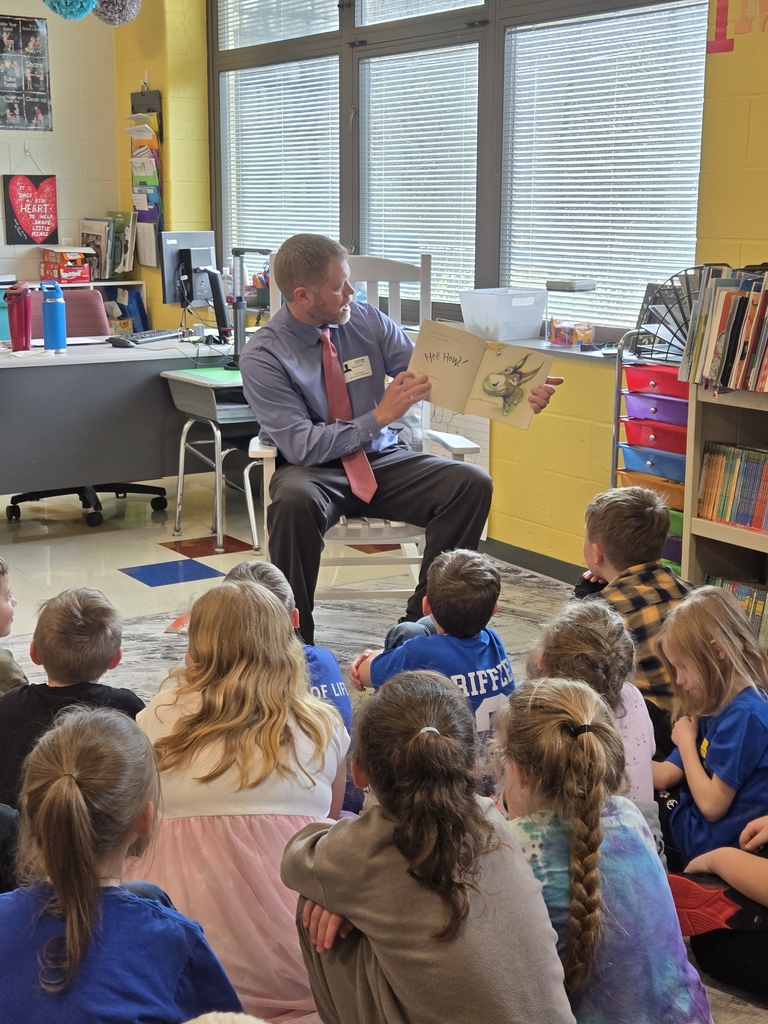 Mr. Dave Balint read to second grade.