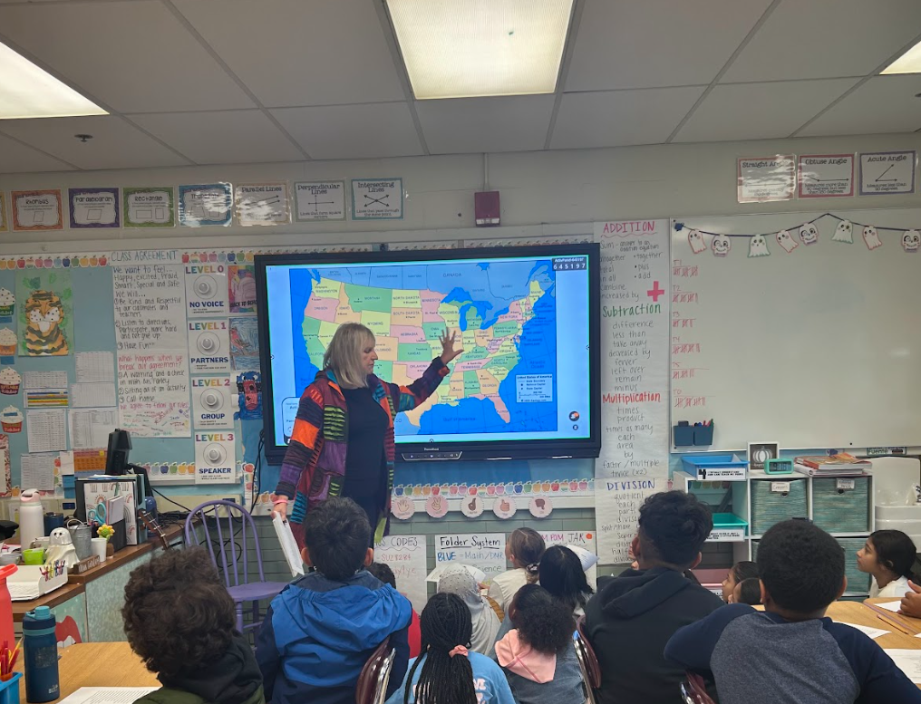 Dolores Hannon visit to Mackrille Elementary 