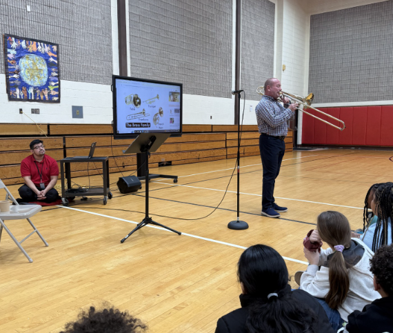 Scott Cranston performing 